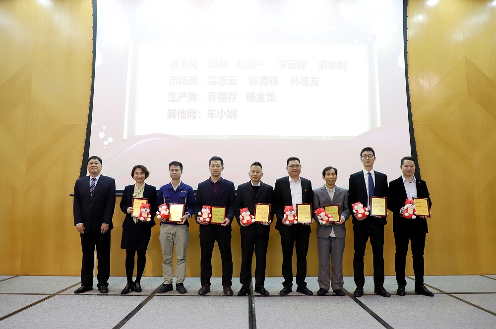 國機(jī)智能科技有限公司2021年度先進(jìn)個人_副本.jpg 國機(jī)智能科技有限公司2021年度先進(jìn)個人_副本.jpg